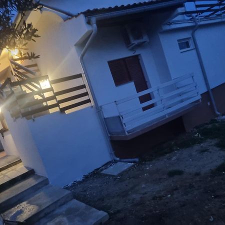 Apartmani Rab - Adrijana & Aleksandra Banjol Exteriér fotografie